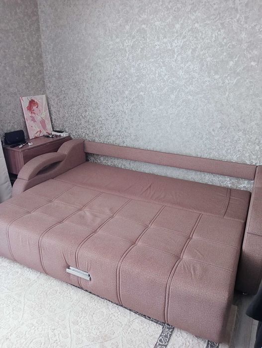 Диван в отличном состоянии