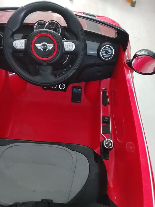 Акумулаторна детска количка Мини Курър