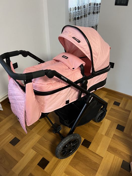 Carucior Chipolino Harmony 3 in 1 flamingo si leaganul babybmoov