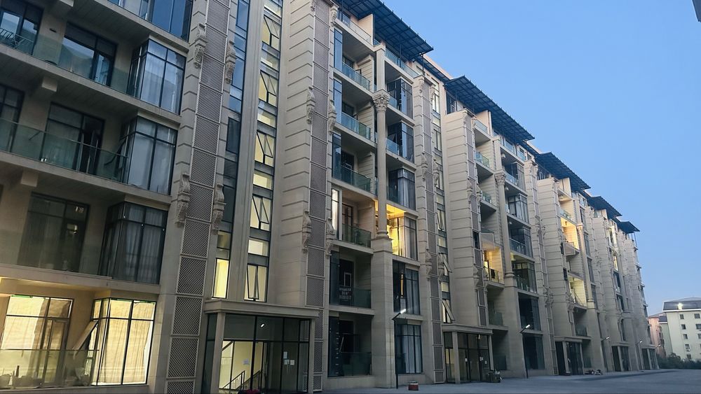 Pradayu svayu 3 kom kv nahoditsya na parkenskom oq saroy deluks