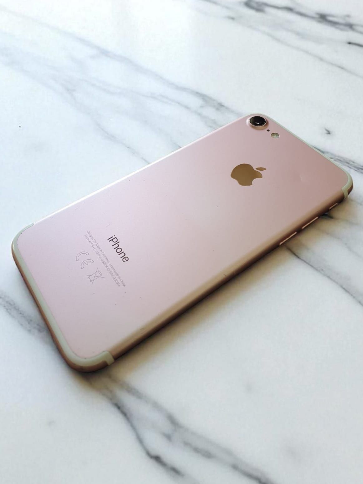 IPhone 7 - 32GB - ROSE GOLD !