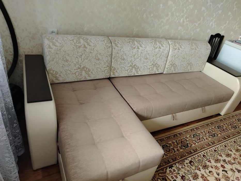 Диван бу для гостиной