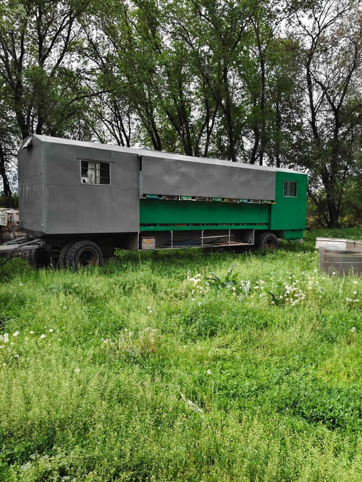 Пчеловодный прицеп