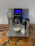 expresor / espressor cafea delonghi primadonna