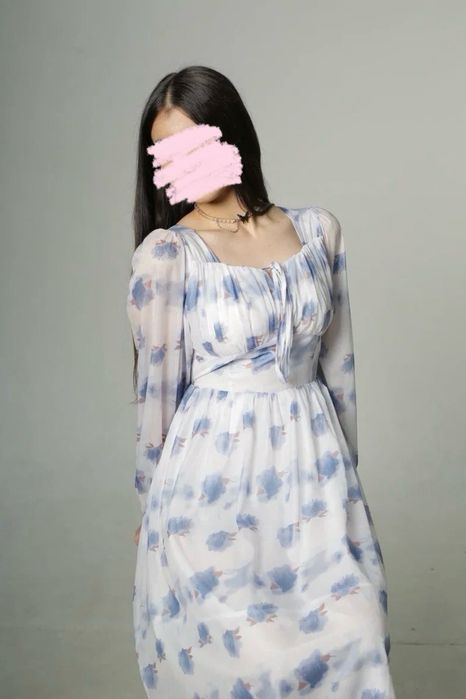 Платье нежное бело-голубое