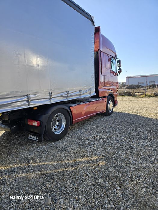 Daf xf , semiremorca Schmidt.