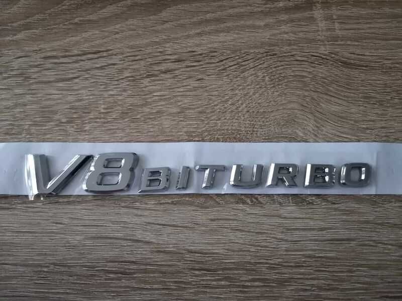 сребристи надписи Mercedes Benz V8 Biturbo