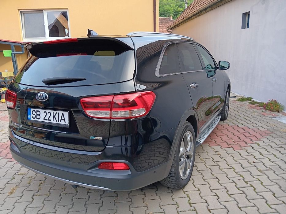 Autoturism KIA Sorento