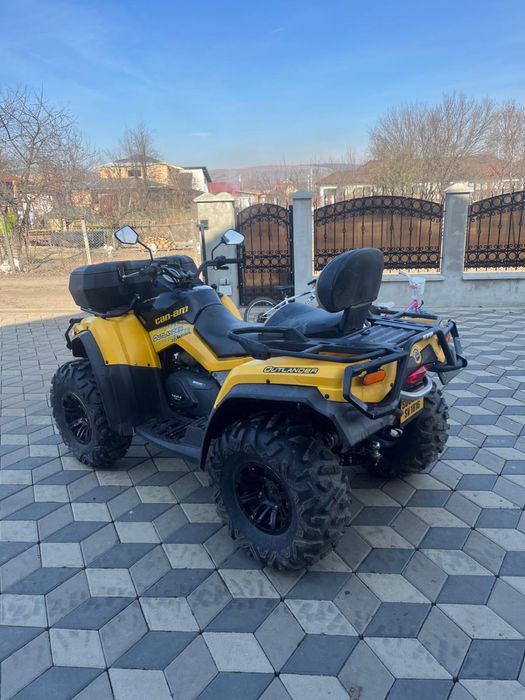 Can am Outlander Max 800