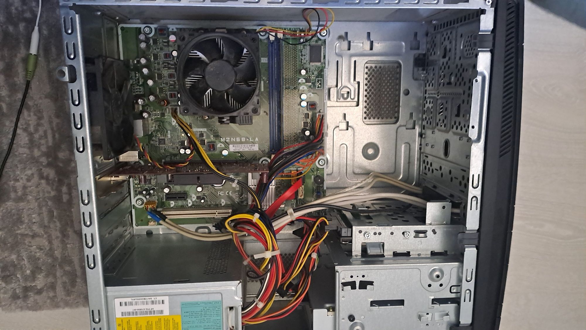 Vand Unitate PC HP AMD