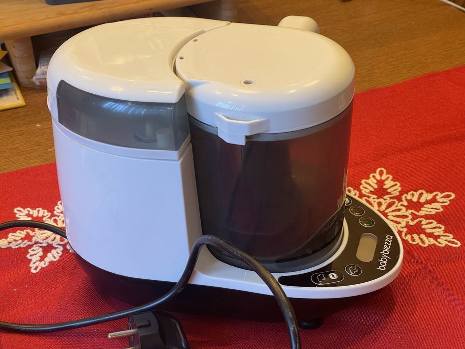 Baby Brezza One Step Baby Food Maker Deluxe