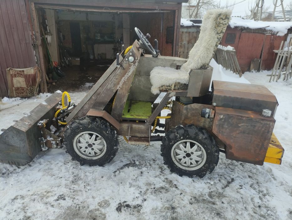 Продам мини-погрузчик,