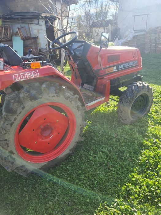 Трактор МТ20 Mitsubishi