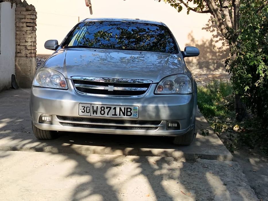 Lasseti 1.8 matori 2010yil