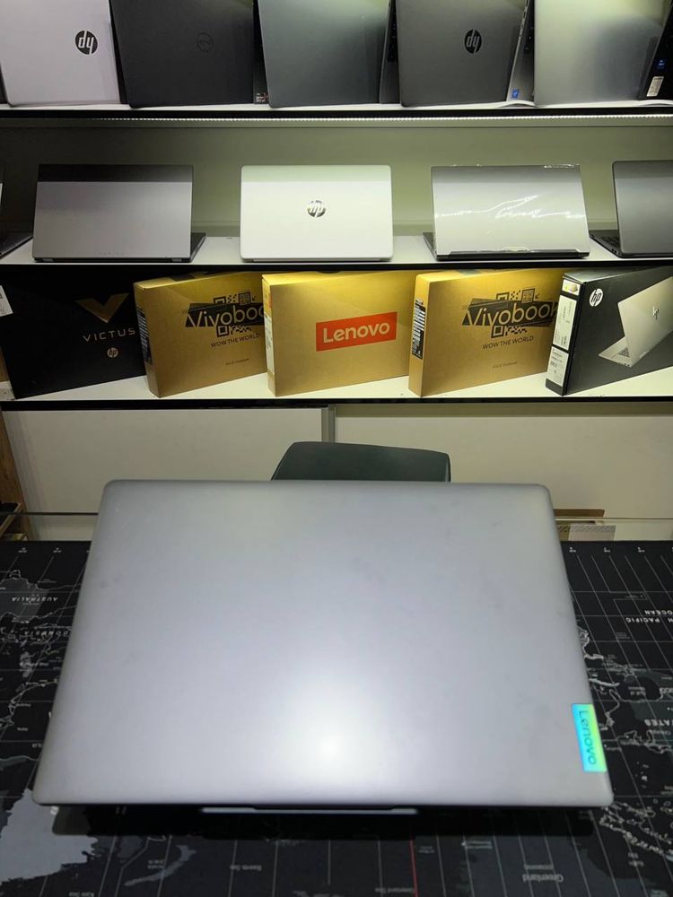 Lenovo IdeaPad Slim3 i5-12450H