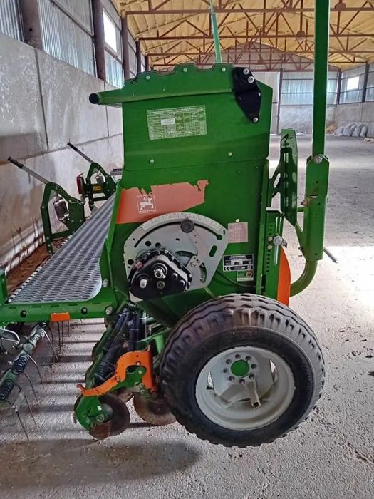 Semănătoare Amazone