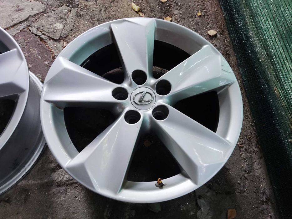 17 цола Toyota / Lexus оригинални лети джанти 5x114,3 Лексус 5x114,3