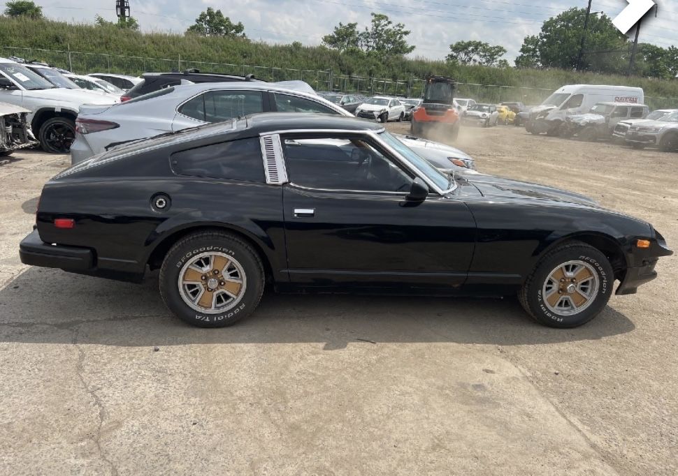 Nissan Datsun 280 ZX super coupe