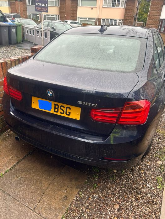 BMW F30 Seria 3 an 2014 volan dreapta, adusa recent pe roti din Anglia