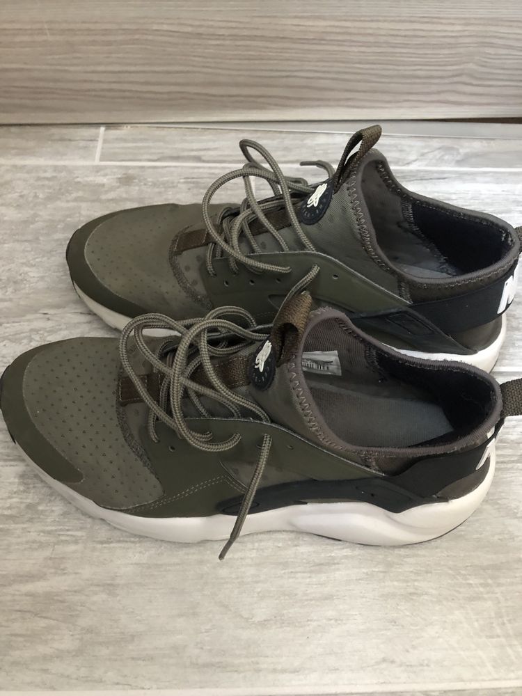 Продавам Маратонки  Nike