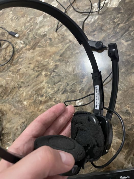 Vand pachet joystick(maneta) + tastatura wireless + 2 perechi casti