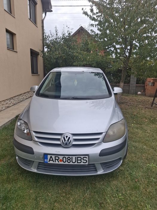 Vând Volkswagen Golf V an 2006 Diesel