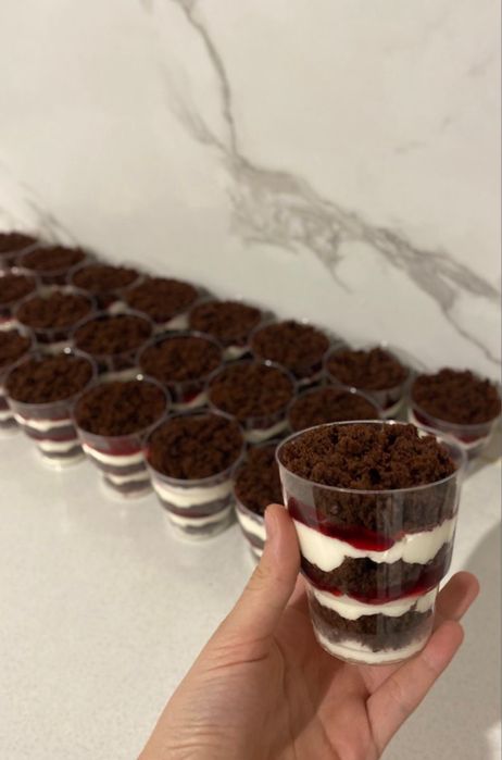 Трайфлы на заказ, торты ….