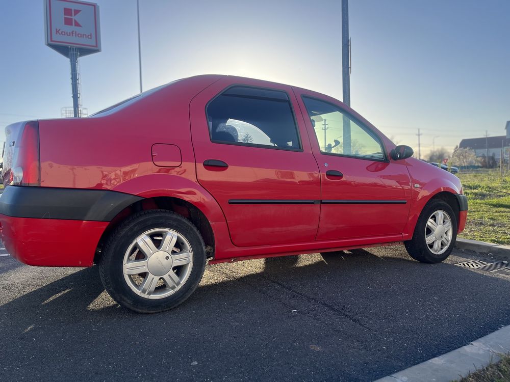 Dacia Logan 1.6 al doilea proprietar