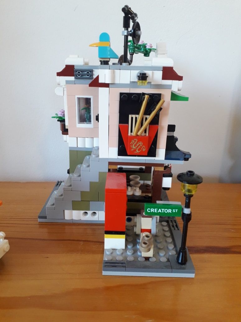LEGO creator 3 в 1