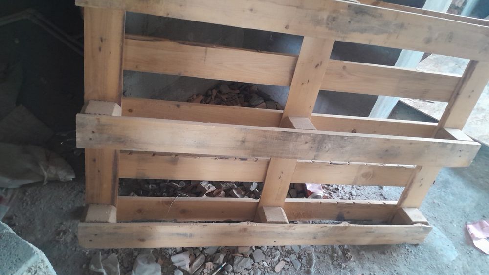 Продам поддон состояние хорошее