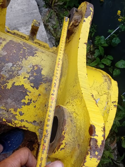 Cupa 70 75 cm excavatoare 10 12 tone