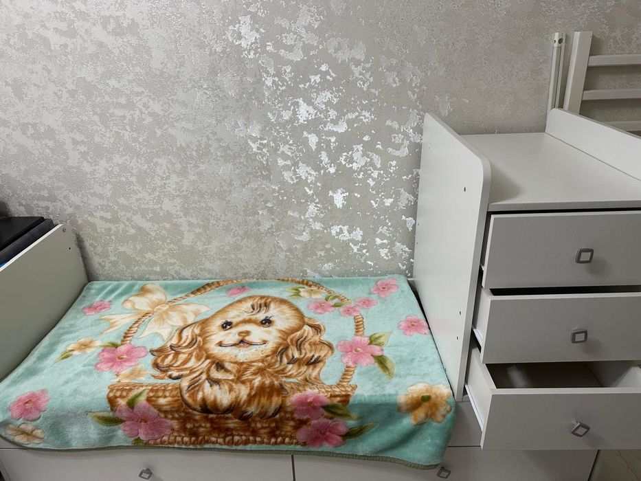 Манеж с кроватью, за 15 000
