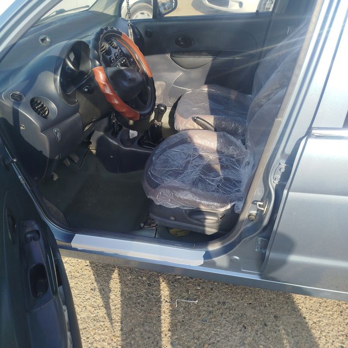 Matiz sotiladi hamma joyi zur