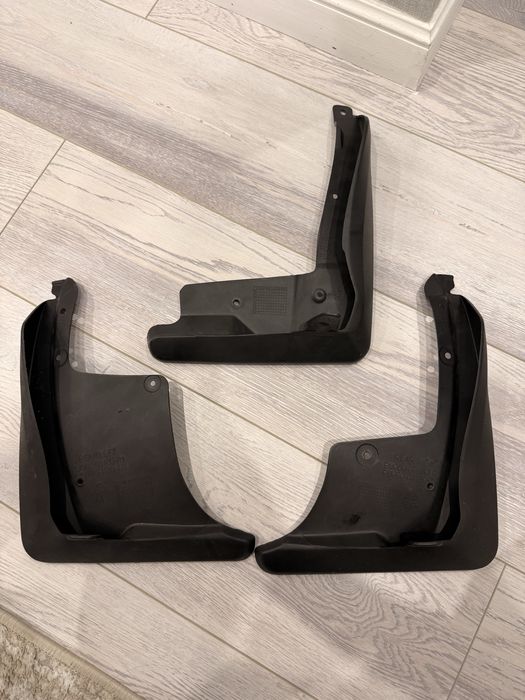 Брызгавики Тойота камри 70-75