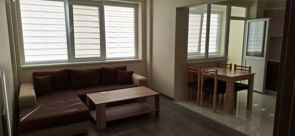 Двустаен разширен апартамент под наем от собственик