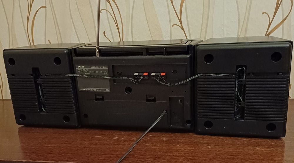 SANYO   M W242K.