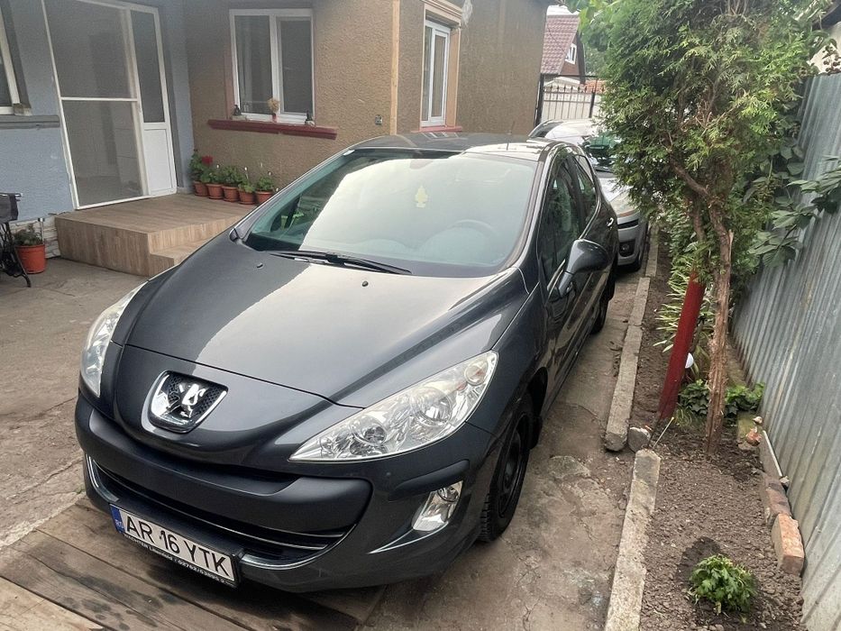 Vând Peugeot 308