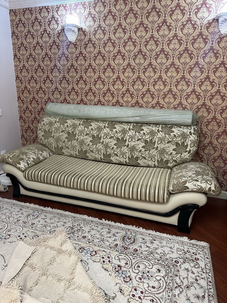2 дивана и кресло срочно