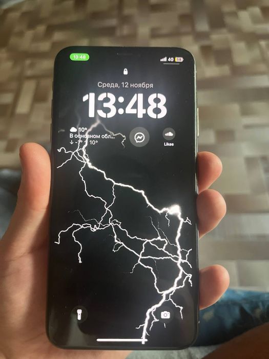 iPhone Xs Max 64gb akb 76