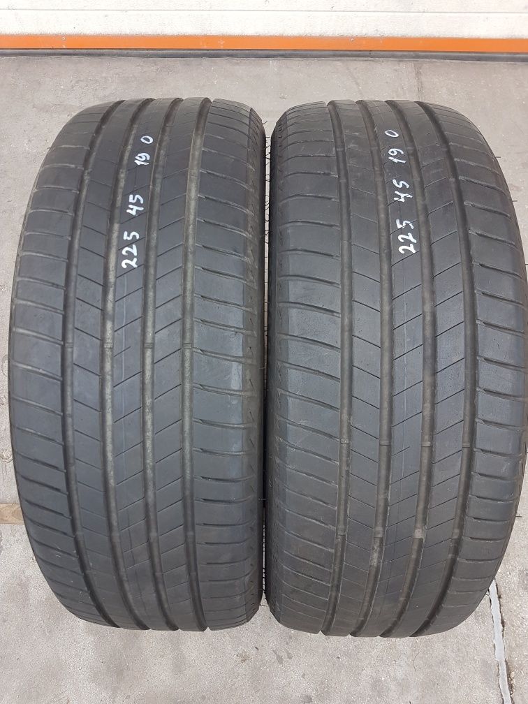 Летни гуми 2 броя BRIDGESTONE Turanza T005 225 45 R19 дот 0619