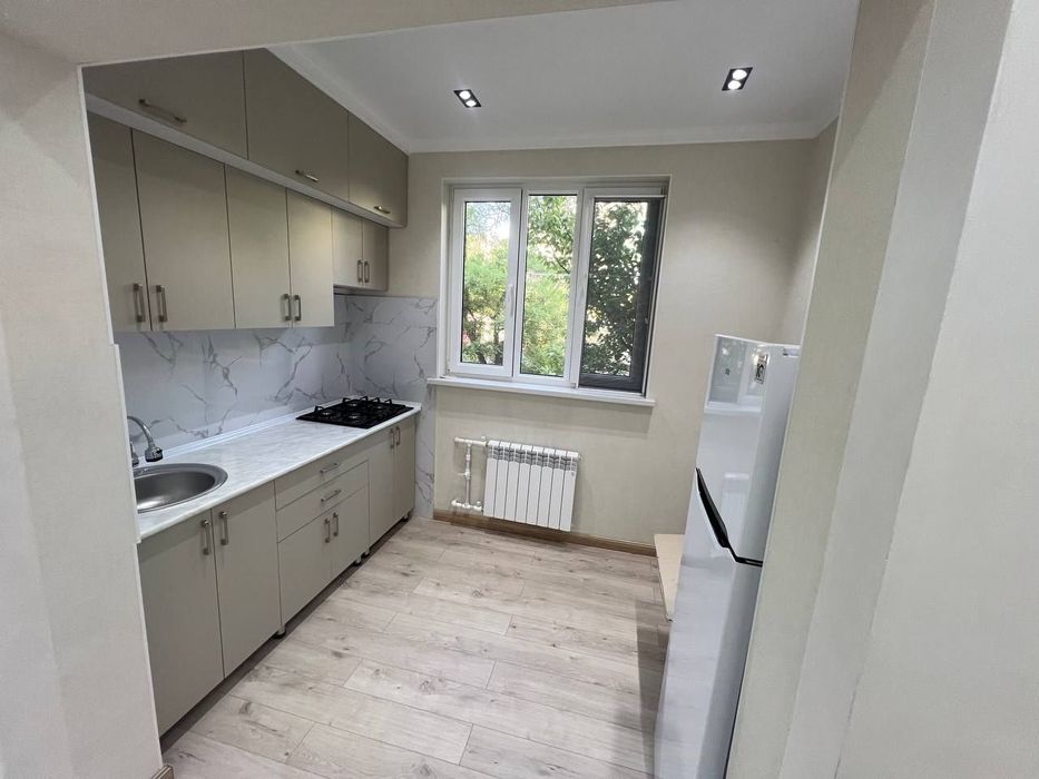 Башлык Продаю 1в2/2/5 мост аэропорт