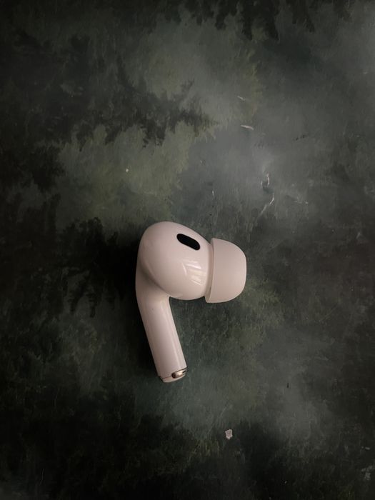 Casca stanga airpods