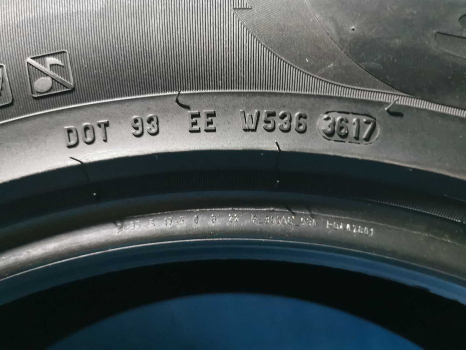 215 65 17 pirelli m+s 4 buc