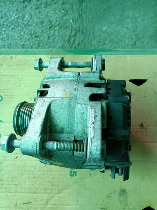 Alternator Peugeot 208 1.2 benzină an fabr 2022