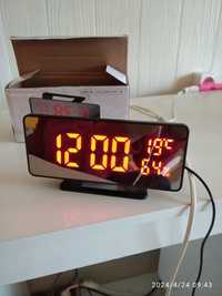 Ceas digital cu ora și temperatura