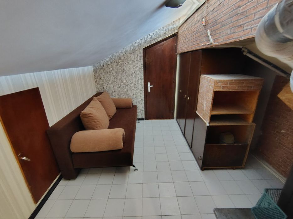 Ателие,таван под наем