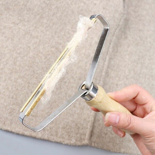 НЕМСКИ Уред за премахване на мъх – Manual Lint Remover + ЛЕД ФЕНЕР