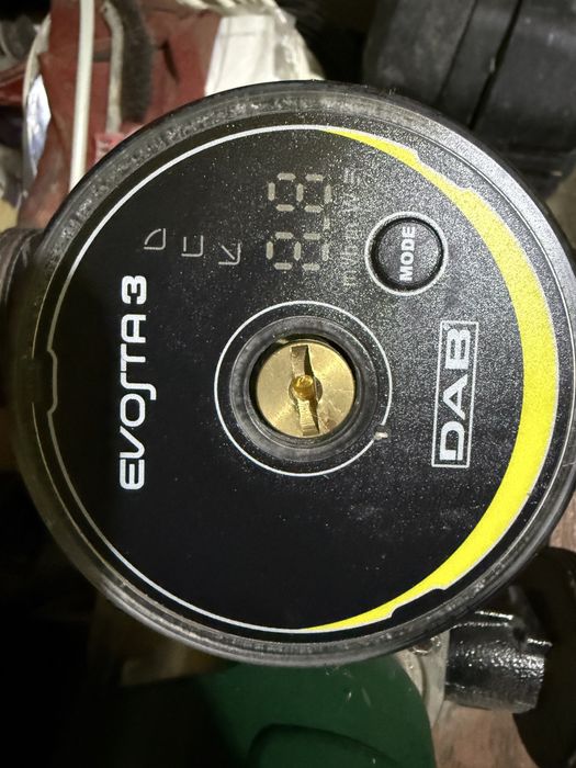Pompe centrala evosta 3 DAB  la numar 3 bucati si una DAB evosta 2