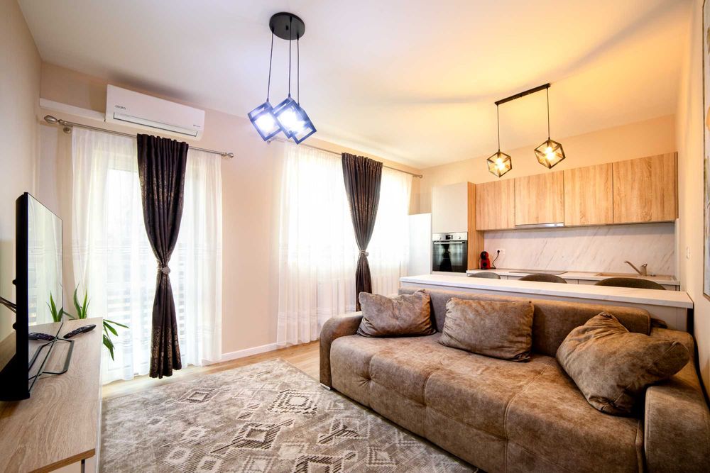 Inchiriez apartament in regim hotelier