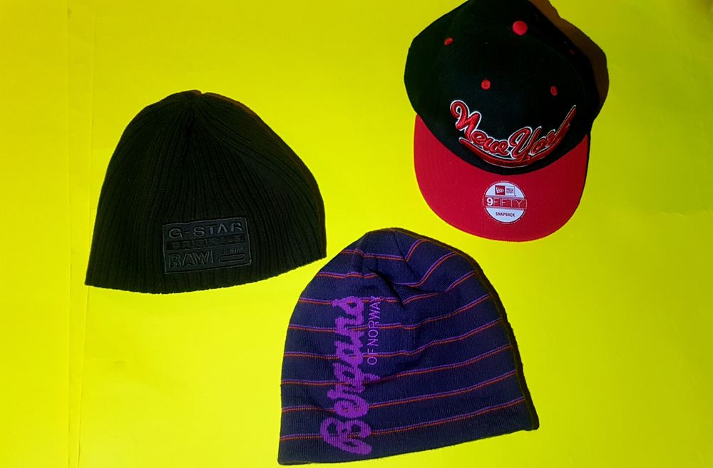 Шапки  Berqdans  G- star  New York  yankes